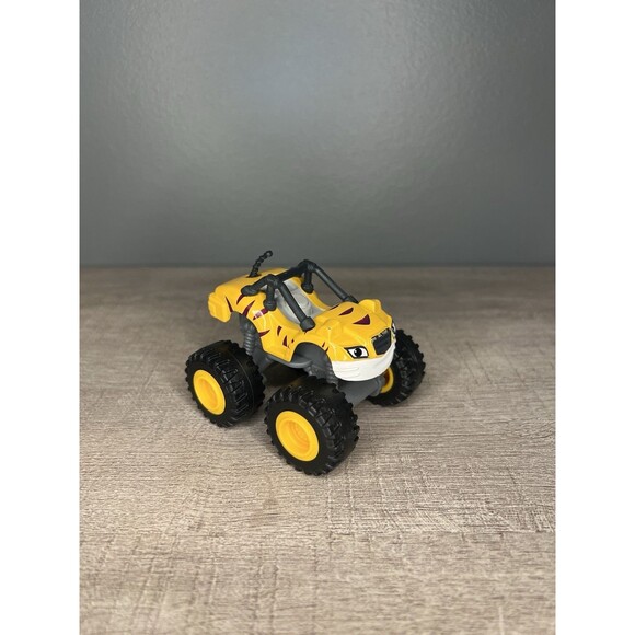 Blaze & The Monster Machines Toy Monster Truck Stripes Yellow - Picture 1 of 8